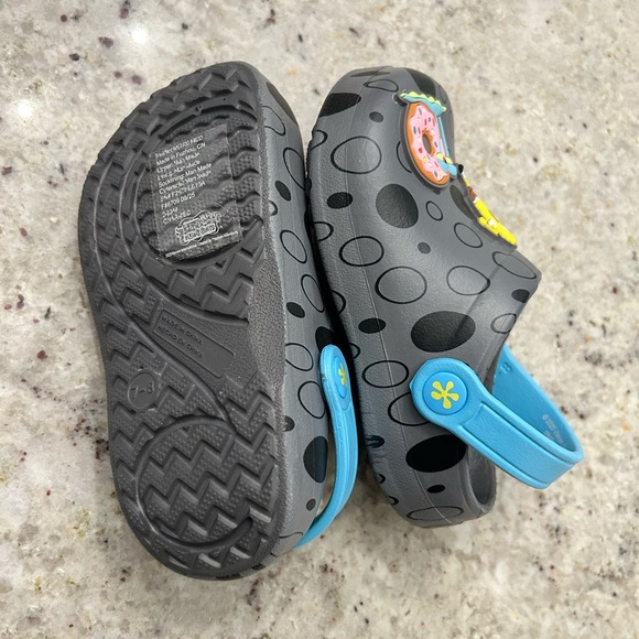SpongeBob clogs - Picture 3 of 4